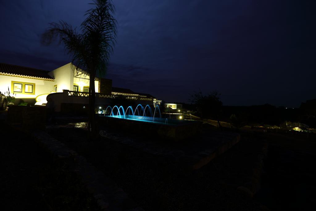 Herdade Do Amarelo Nature & Spa วิลานอวา ดิ มิลฟงติส ภายนอก รูปภาพ